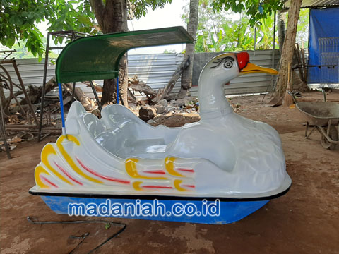 Jasa Pembuatan Sepeda Bebek Air Minahasa