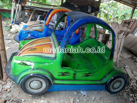 Jasa Pembuatan Sepeda Bebek Air Sigi Terbaru