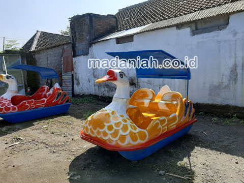 Jasa Pembuatan Sepeda Bebek Air Sitaro Terbaru