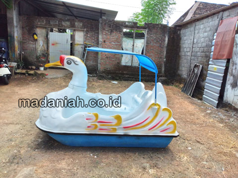 Pengrajin Sepeda Bebek Air Banjar