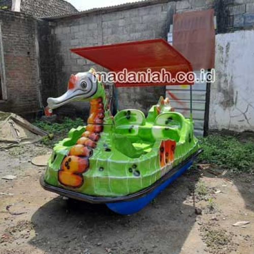 Pengrajin Sepeda Bebek Air Banyumas Terbaru Pengrajin Sepeda Bebek Air Banyumas Terbaru