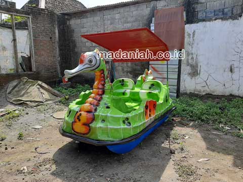 Pengrajin Sepeda Bebek Air Banyumas Terbaru