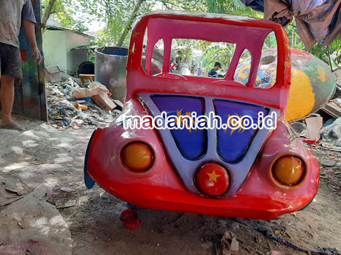 Pengrajin Sepeda Bebek Air Ketapang Terbaru