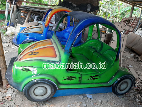 Pengrajin Sepeda Bebek Air Kota Baubau Terbaru