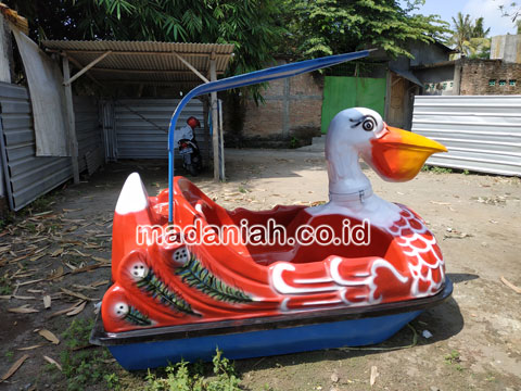 Pengrajin Sepeda Bebek Air Pangkajene Dan Kepulauan