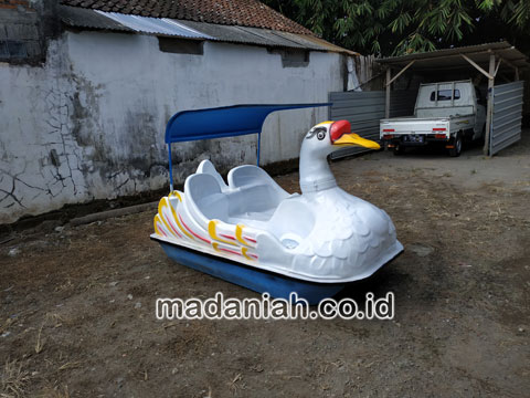 Pengrajin Sepeda Bebek Air Sinjai Terbaru