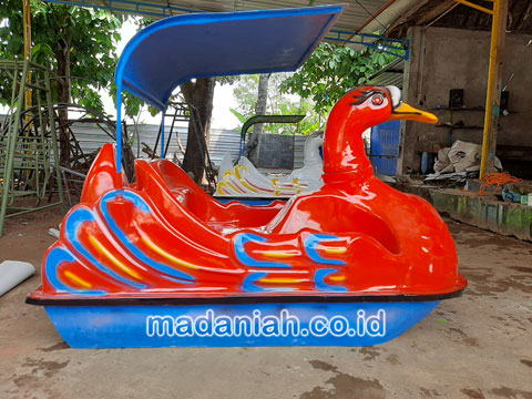 Pengrajin Sepeda Bebek Air Sinjai