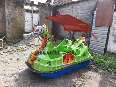 Pengrajin Sepeda Bebek Air Tegal