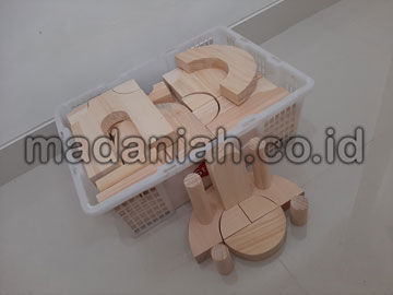 Produsen Balok PDK Natural Pinus di Sigi