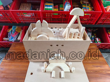 Produsen Balok PDK PAUD dan TK di Nduga