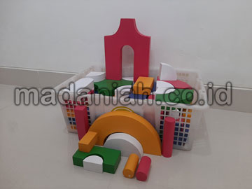 Produsen Balok PDK Warna di Barito Kuala