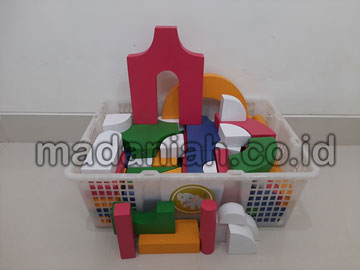 Produsen Balok PDK Warna di Lembata
