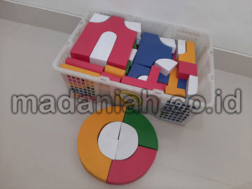 Produsen Balok PDK Warna di Sibolga