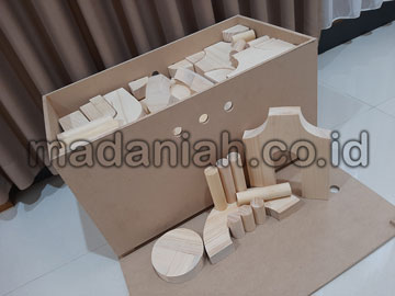 Toko Balok PDK Natural Pinus di Toba