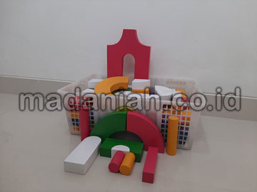 Toko Balok PDK Warna di Kepulauan Meranti
