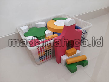 Toko Balok PDK Warna di Ternate