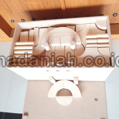Toko Balok PDK di Kepulauan Tanimbar