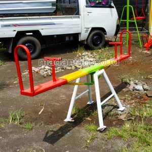 Produsen Mainan Jungkitan Anak TK Kotamobagu Selatan