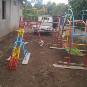 Jual Murah Mainan Jungkat-Jungkit Anak Sentolo Jual Murah Mainan Jungkat-Jungkit Anak Sentolo