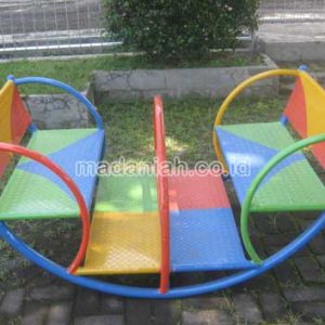 Jual Murah Mainan Jungkitan Besi Singkawang Kalimantan Barat