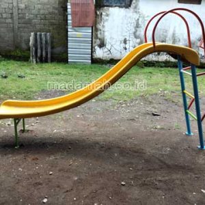 Jual Murah Mainan Perosotan Fiber Anak TK Karangasem Bali Jual Murah Mainan Perosotan Fiber Anak TK Karangasem Bali