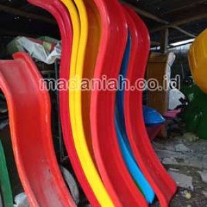 Jual Murah Mainan Seluncuran Fiber Anak TK Megaluh Jombang Jual Murah Mainan Seluncuran Fiber Anak TK Megaluh Jombang