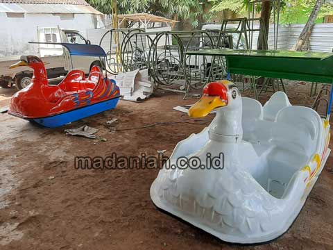 Pengrajin Sepeda Bebek Air Belu