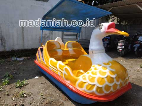 Pengrajin Sepeda Bebek Air Bengkulu Selatan