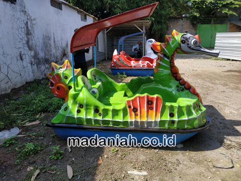 Pengrajin Sepeda Bebek Air Deiyai Terbaru