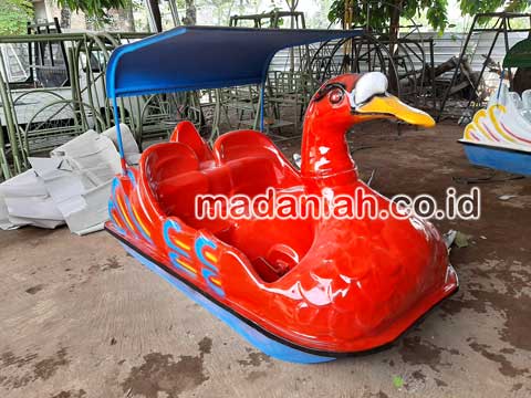 Pengrajin Sepeda Bebek Air Deiyai