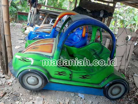 Pengrajin Sepeda Bebek Air Kota Jayapura Terbaru