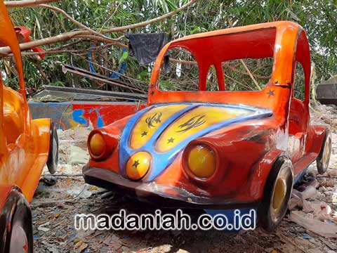 Pengrajin Sepeda Bebek Air Kupang Terbaru