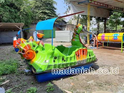Pengrajin Sepeda Bebek Air Manggarai Terbaru