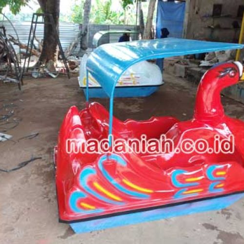 Pengrajin Sepeda Bebek Air Sumbawa Pengrajin Sepeda Bebek Air Sumbawa