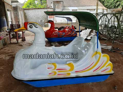 Pengrajin Sepeda Bebek Air Tebo