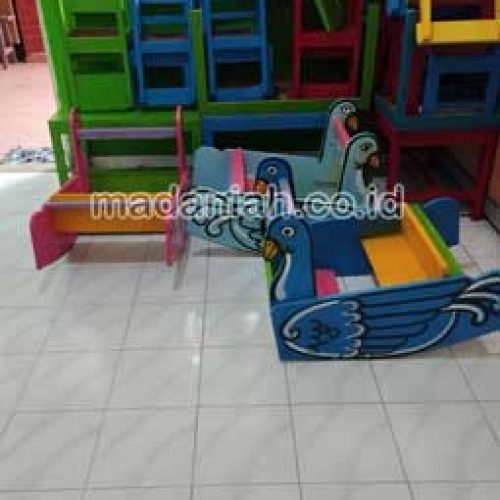 Produsen Mainan Kayu Angsa Goyang Anak TK Bantul Yogyakarta