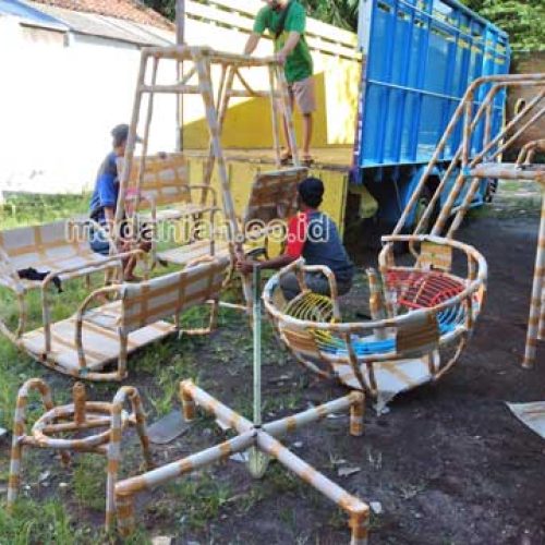 Jual Murah Mainan Ayunan Besi Fakfak Jual Murah Mainan Ayunan Besi Fakfak