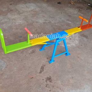 Jual Murah Jungkitan Anak TK Kutai Timur Kalimantan Timur