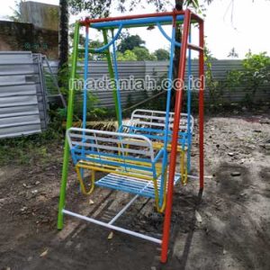 Produsen Mainan Ayunan Besi Pajangan Bantul Produsen Mainan Ayunan Besi Pajangan Bantul