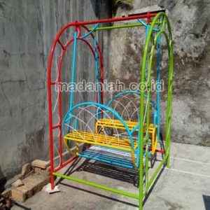 Produsen Mainan Ayunan Besi Wonogiri Jawa Tengah