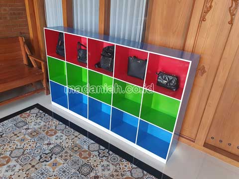 Jual Murah Lemari Loker Kayu PAUD TK Kebumen