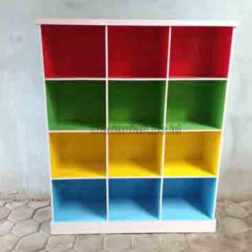 Jual Murah Lemari Loker Kayu PAUD TK Kota Batu Jual Murah Lemari Loker Kayu PAUD TK Kota Batu