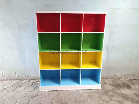 Jual Murah Lemari Loker Kayu PAUD TK Purbalingga