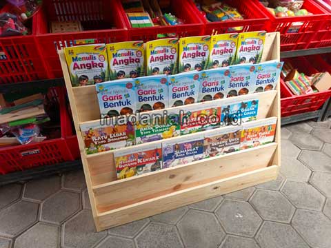 Jual Murah Lemari Loker Rak Kayu PAUD TK Kota Tegal
