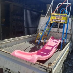 Jual Murah Mainan Perosotan Fiber Anak TK Kotagede