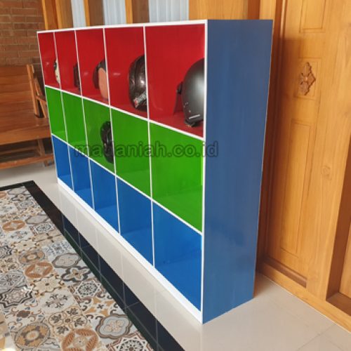 Lemari Loker Kayu TK Kota Pekalongan Lemari Loker Kayu TK Kota Pekalongan