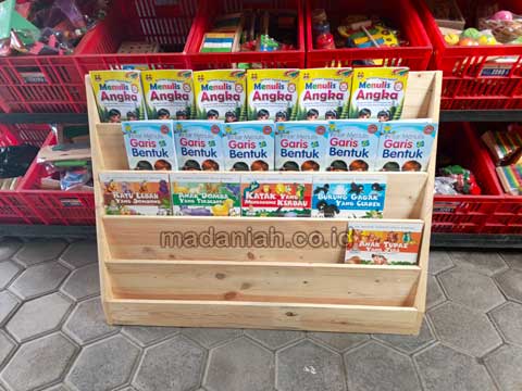 Pabrik Lemari Loker Rak Kayu PAUD TK Jepara