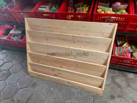 Pabrik Lemari Loker Rak Kayu PAUD TK Sampang