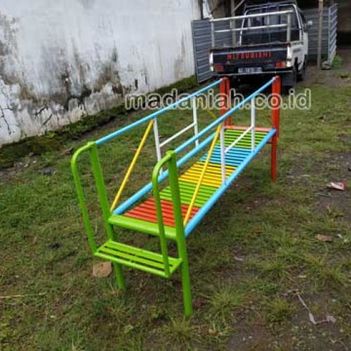 Produsen Mainan Jembatan Rantai Goyang Anak TK Badung Bali