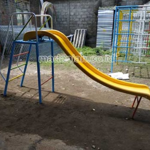 Produsen Mainan Perosotan Fiber Anak TK Salam Magelang